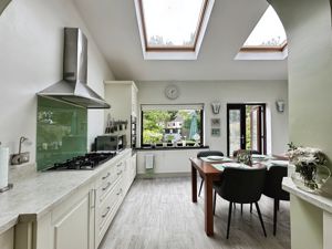 Kitchen/ Diner- click for photo gallery